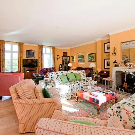 Chateau De La Joie * Saint-Victor-Rouzaud