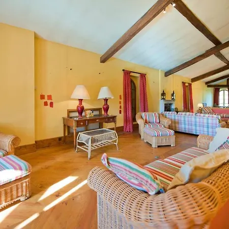Chateau De La Joie Hébergement de vacances *